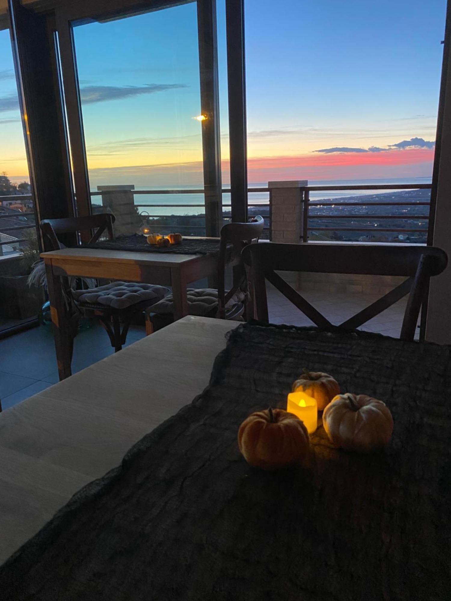 Seta Luxury Apartment Roseto Degli Abruzzi Exterior photo